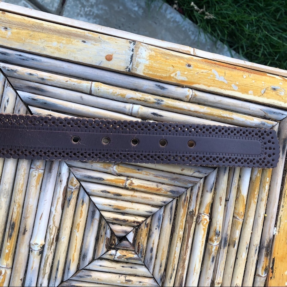 Genuine brown bonded leather lining belt with silver buckle. Size L - Picture 6 of 6